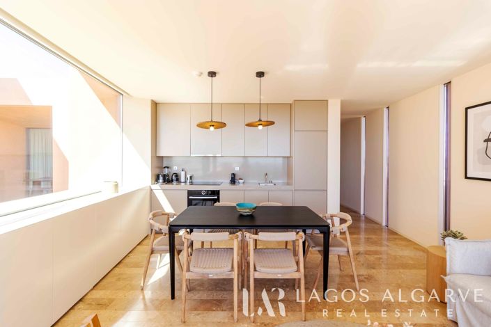Image No.14-3 Bed Apartment for sale