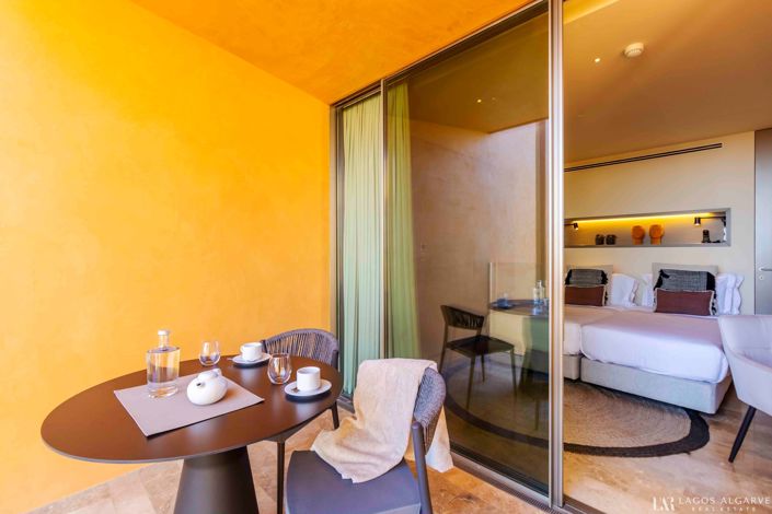 Image No.22-3 Bed Apartment for sale