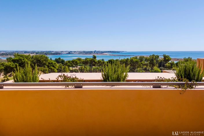 Image No.3-3 Bed Apartment for sale