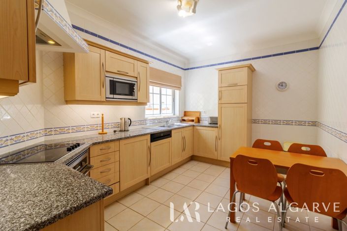 Image No.14-3 Bed Townhouse for sale