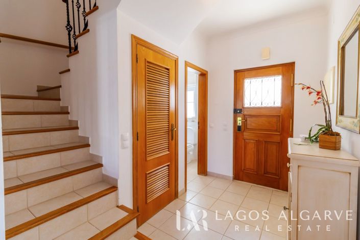 Image No.18-3 Bed Townhouse for sale