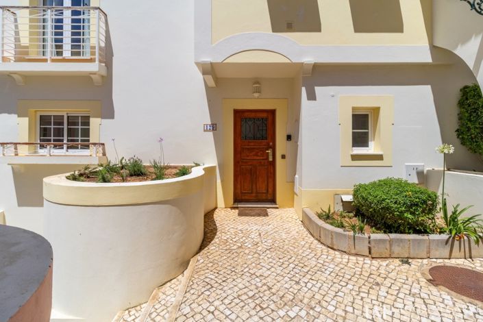 Image No.33-3 Bed Townhouse for sale