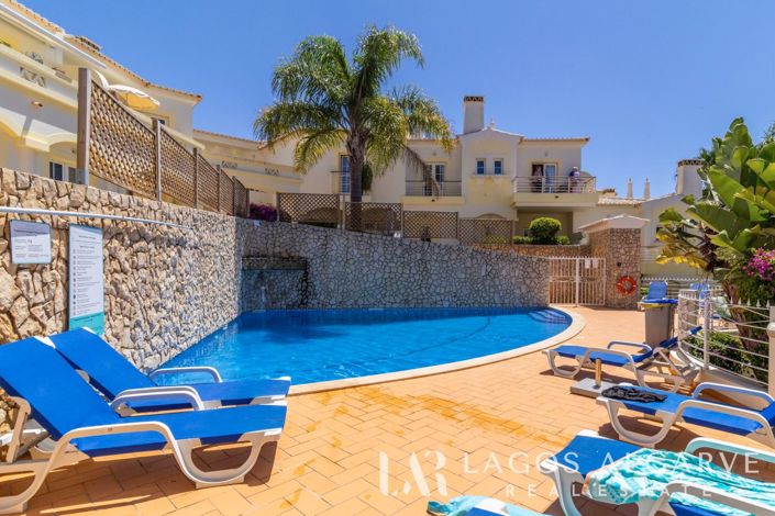 Image No.36-3 Bed Townhouse for sale
