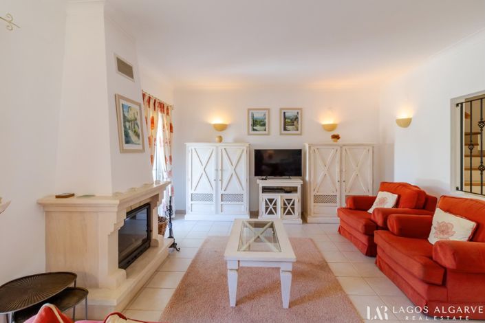 Image No.6-3 Bed Townhouse for sale