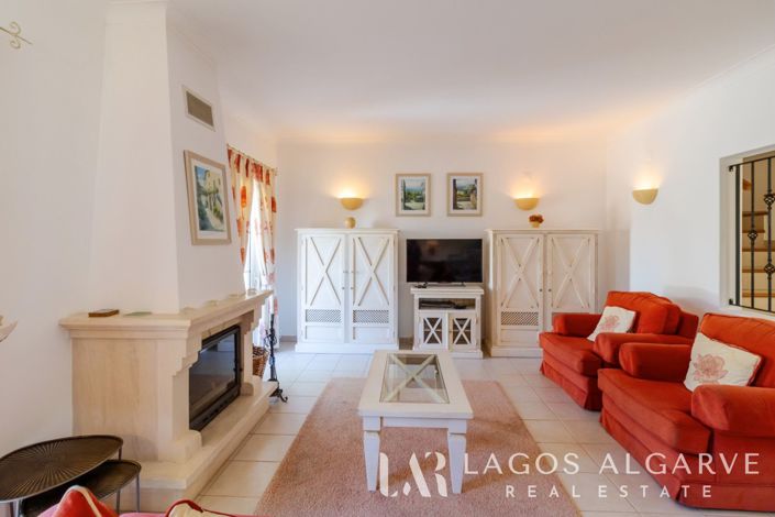 Image No.7-3 Bed Townhouse for sale