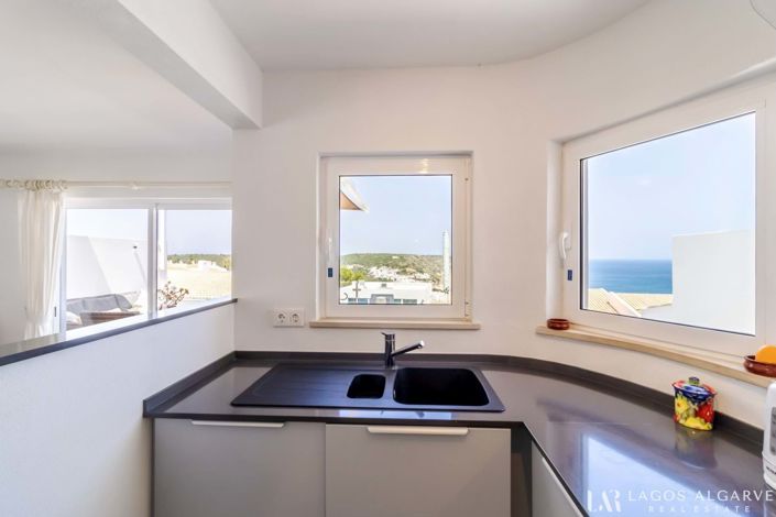 Image No.9-5 Bed Villa for sale
