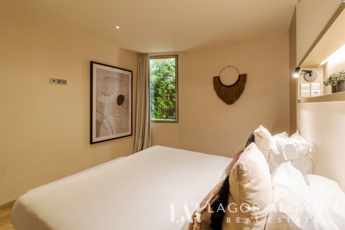 Image No.21-1 Bed Apartment for sale