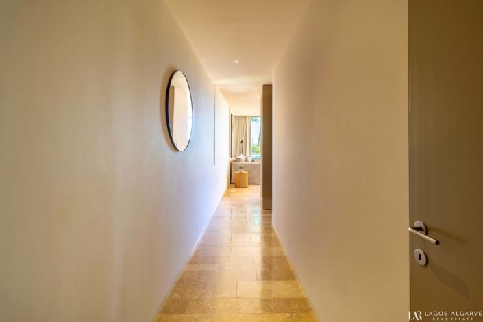Image No.28-1 Bed Apartment for sale
