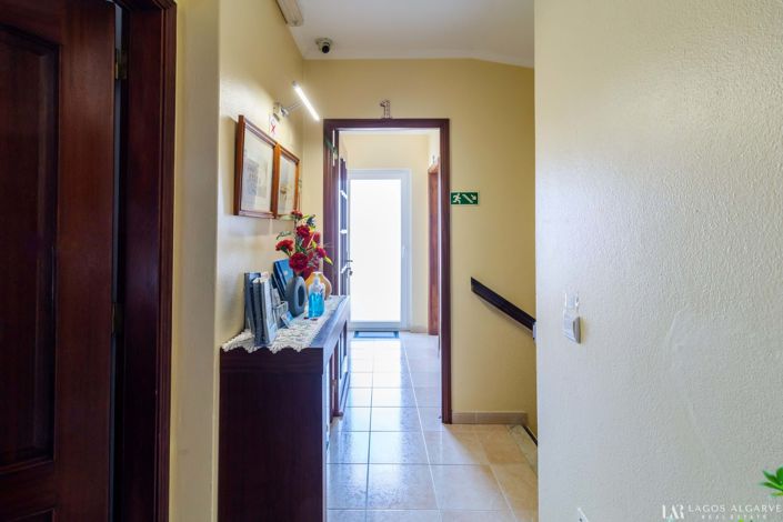 Image No.10-5 Bed Villa for sale