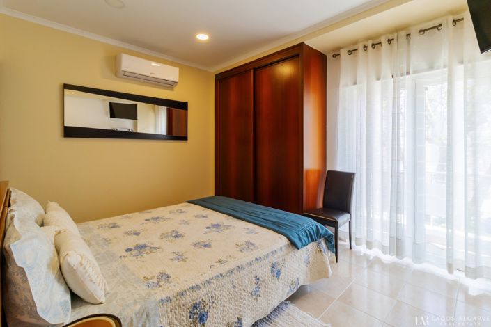 Image No.18-5 Bed Villa for sale