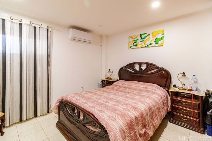 Image No.29-5 Bed Villa for sale