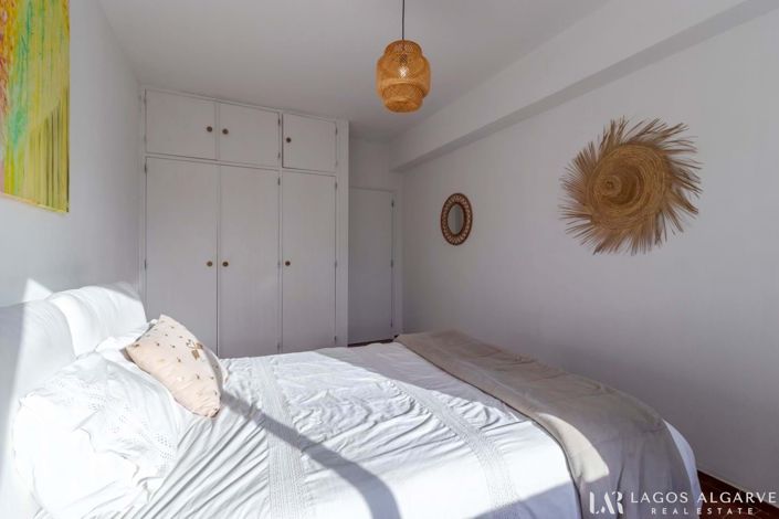 Image No.18-2 Bed Apartment for sale