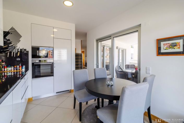 Image No.15-2 Bed Apartment for sale