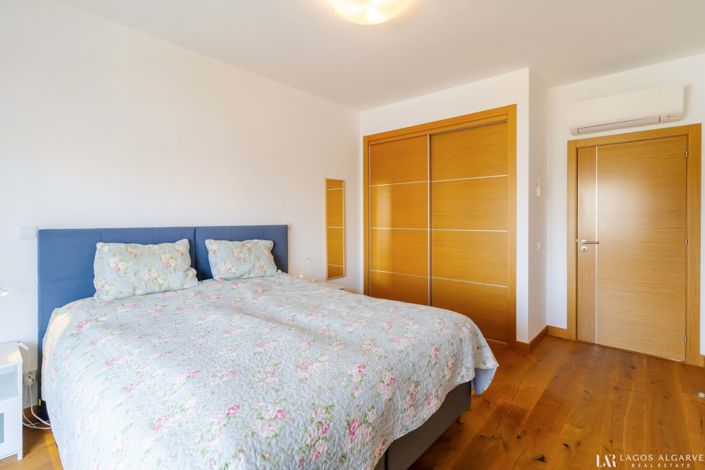 Image No.24-2 Bed Apartment for sale