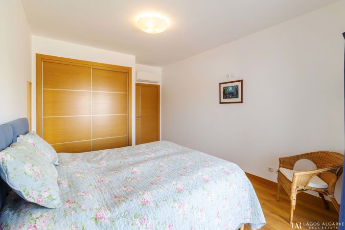 Image No.25-2 Bed Apartment for sale