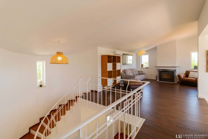 Image No.15-3 Bed Villa for sale