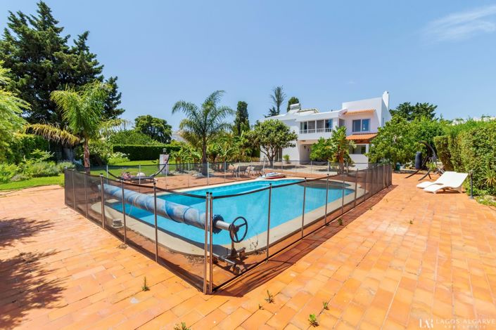 Image No.31-3 Bed Villa for sale
