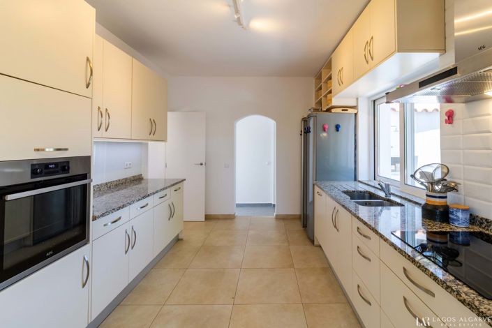 Image No.34-3 Bed Villa for sale