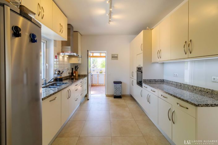 Image No.36-3 Bed Villa for sale