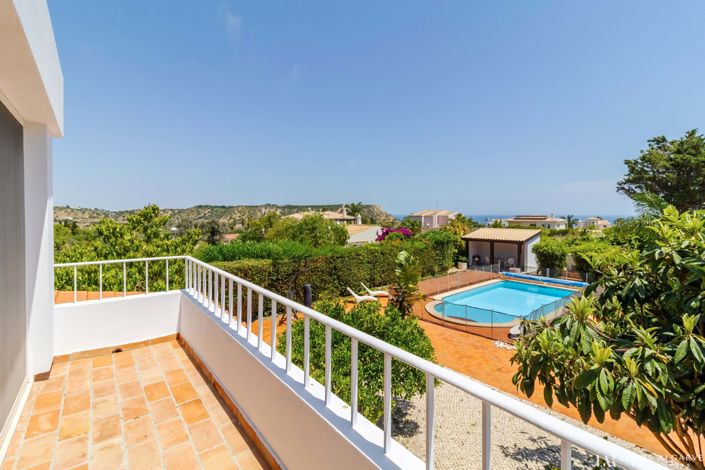 Image No.5-3 Bed Villa for sale