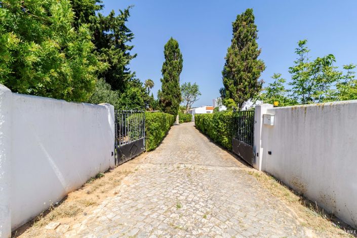 Image No.51-3 Bed Villa for sale