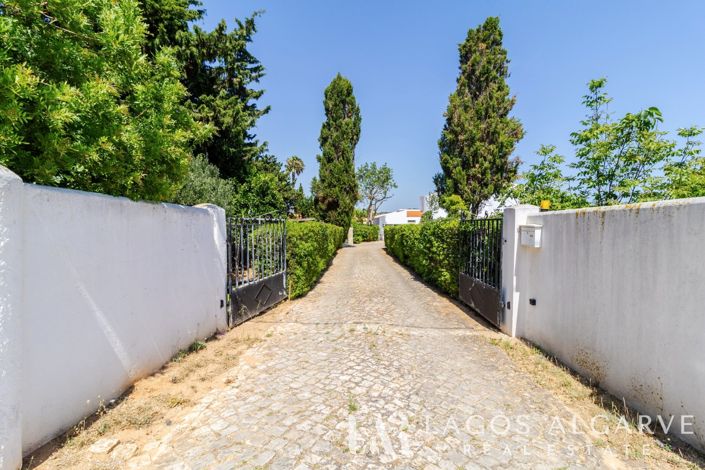 Image No.51-3 Bed Villa for sale
