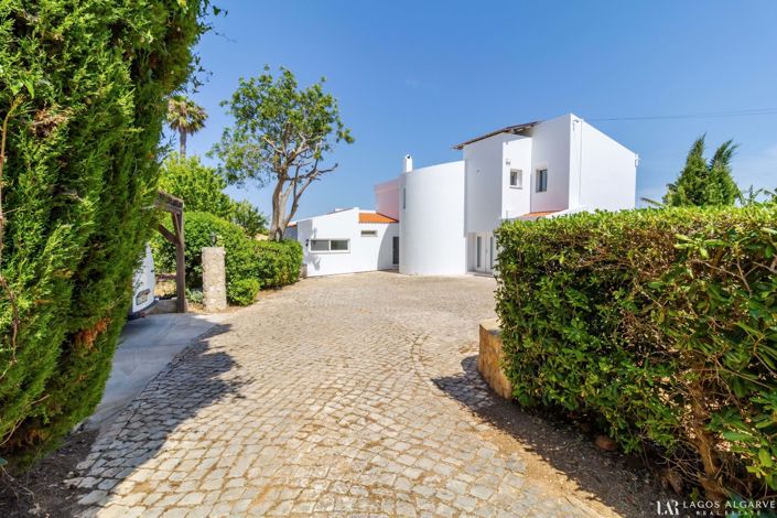 Image No.53-3 Bed Villa for sale
