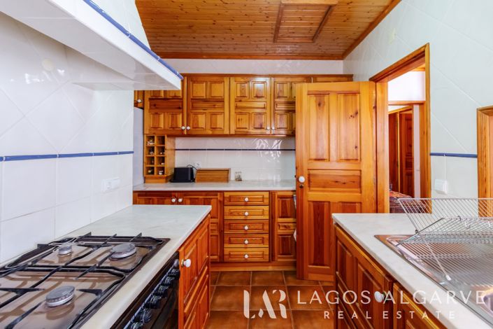 Image No.19-3 Bed Villa for sale
