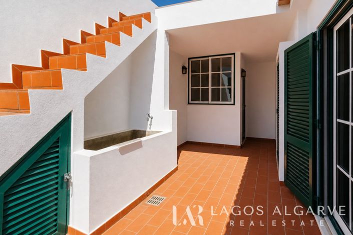 Image No.29-3 Bed Villa for sale