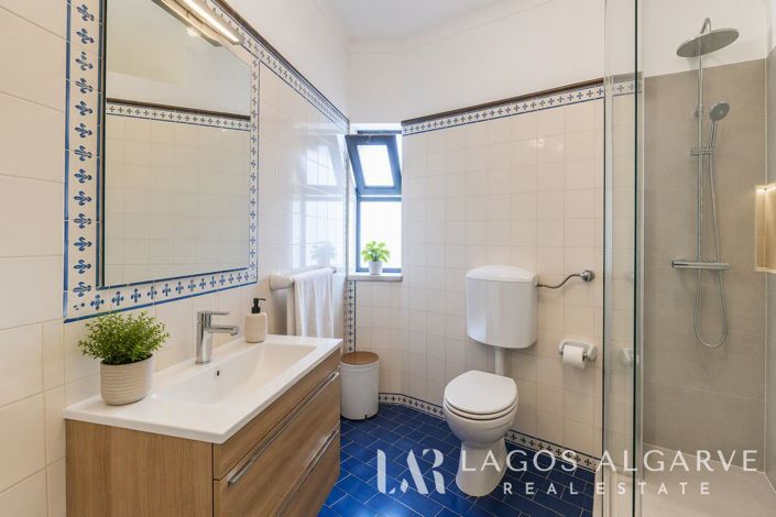 Image No.28-Appartement de 2 chambres à vendre à Meia Praia