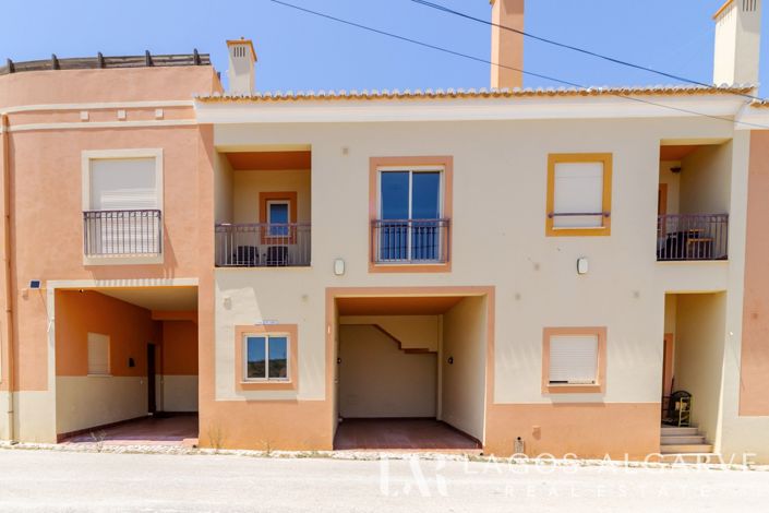 Image No.23-2 Bed Townhouse for sale