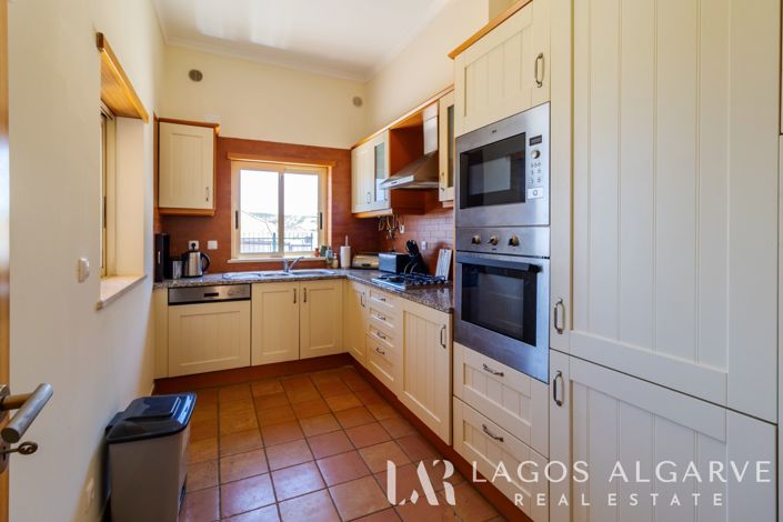 Image No.4-2 Bed Townhouse for sale
