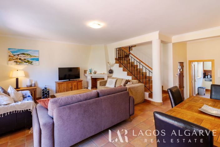 Image No.8-2 Bed Townhouse for sale