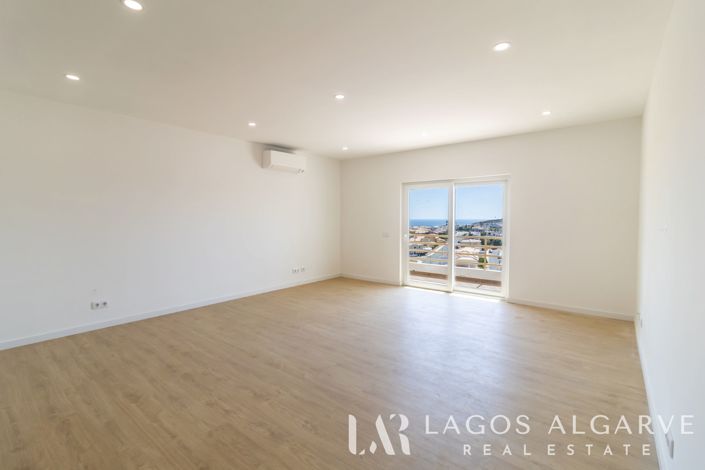 Image No.5-3 Bed Apartment for sale