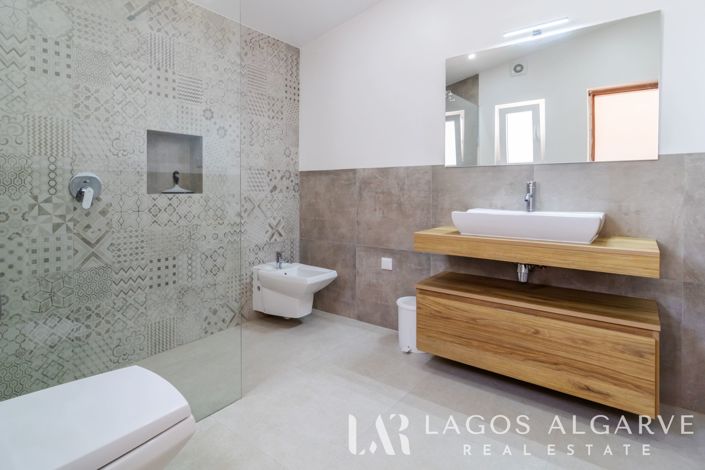 Image No.14-3 Bed Villa for sale