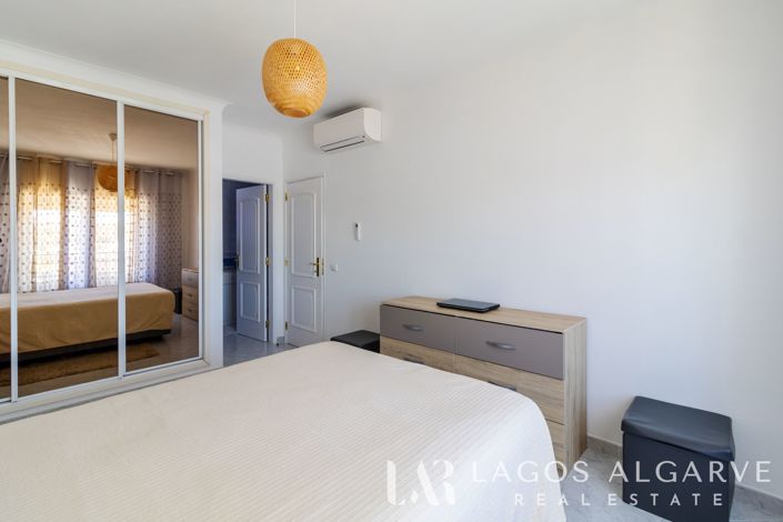 Image No.21-2 Bed Apartment for sale