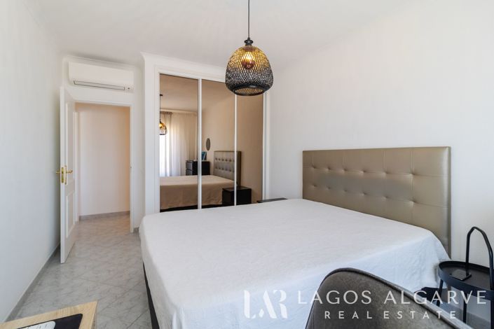 Image No.25-2 Bed Apartment for sale