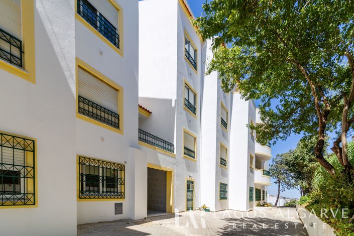 Image No.28-2 Bed Apartment for sale