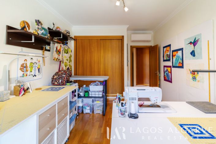 Image No.33-3 Bed Apartment for sale