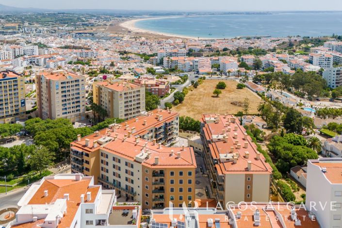 Image No.40-3 Bed Apartment for sale