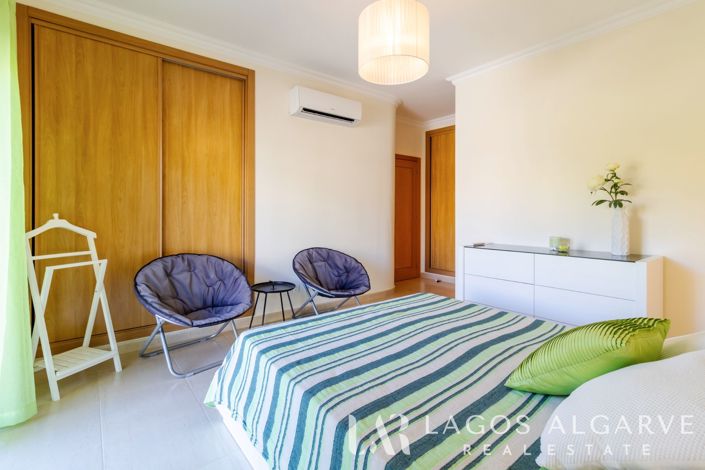 Image No.16-2 Bed Apartment for sale