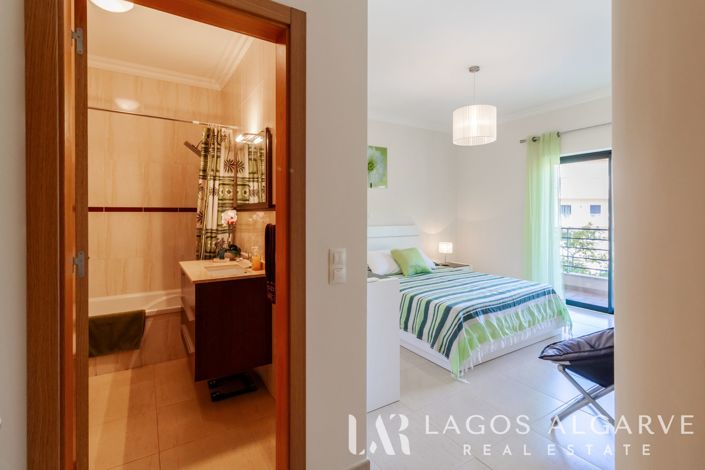 Image No.17-2 Bed Apartment for sale