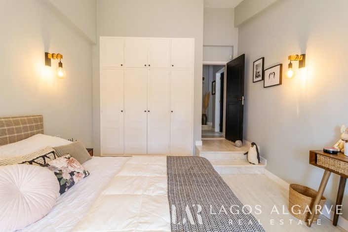 Image No.24-4 Bed Villa for sale
