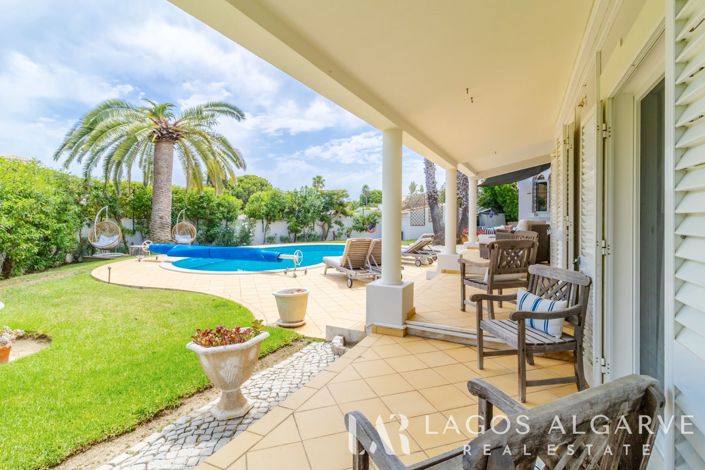 Image No.4-4 Bed Villa for sale