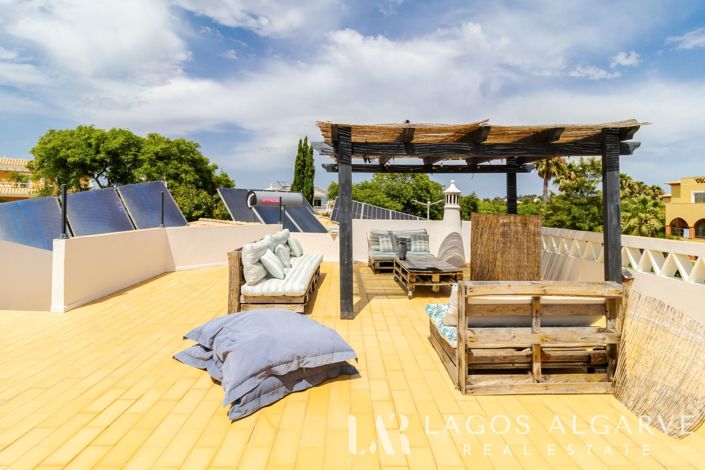 Image No.42-4 Bed Villa for sale