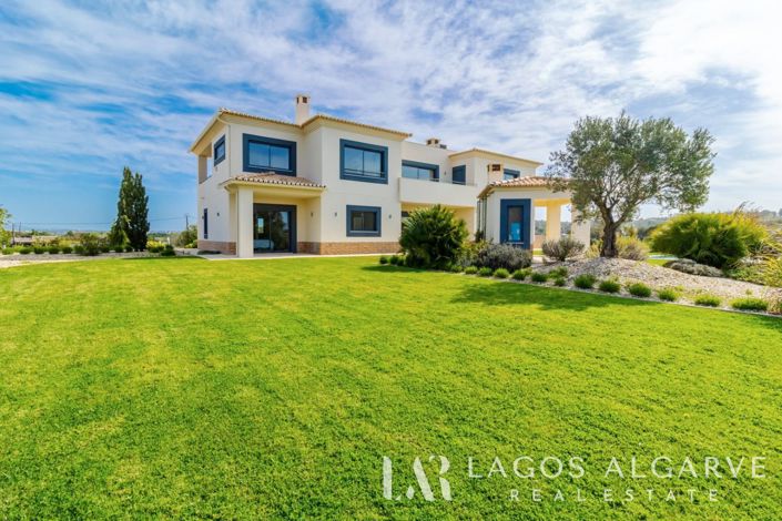 Image No.18-4 Bed Villa for sale