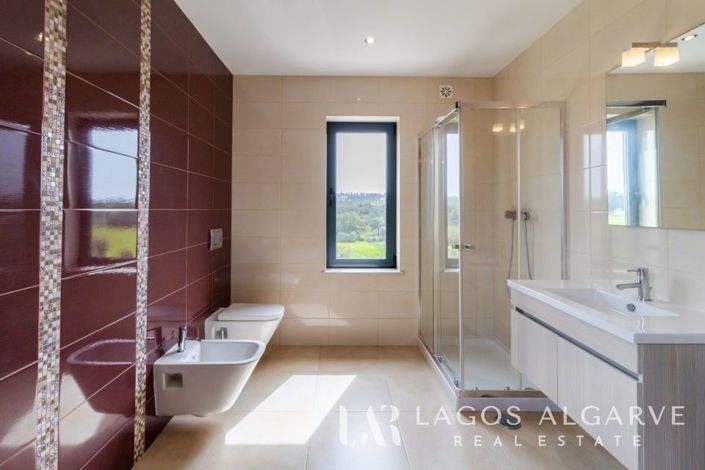 Image No.31-4 Bed Villa for sale