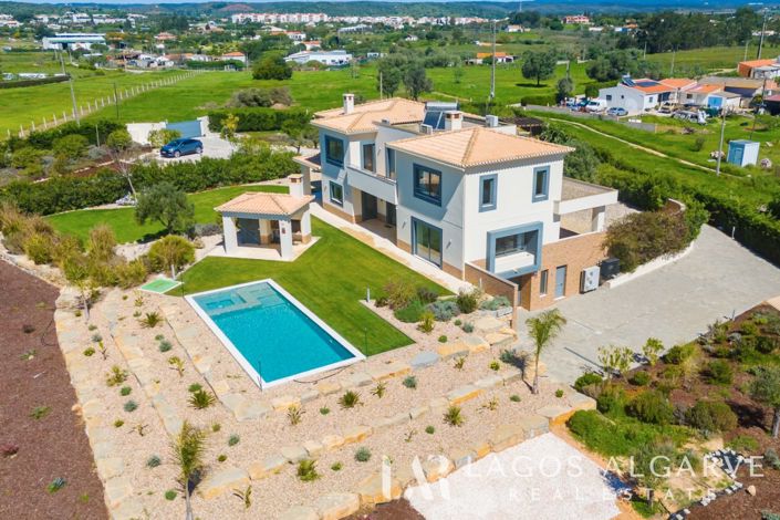 Image No.44-4 Bed Villa for sale