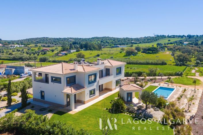 Image No.45-4 Bed Villa for sale