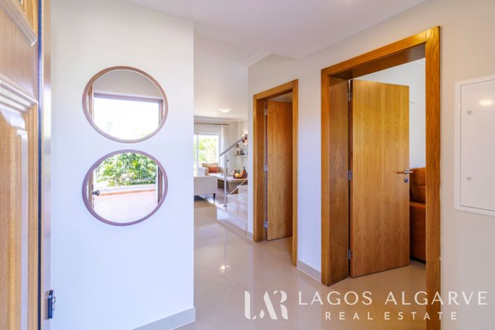 Image No.24-4 Bed Villa for sale
